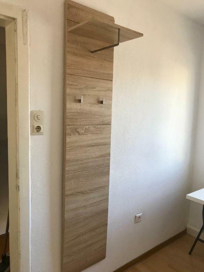 Juna Karlsruhe Esterno foto