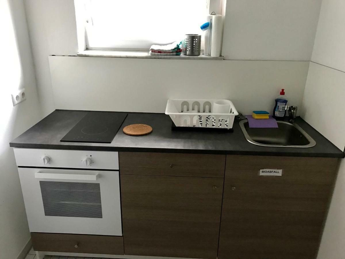 Juna Karlsruhe Esterno foto