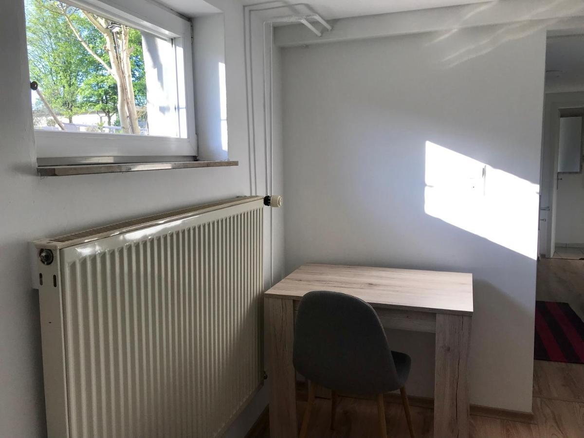 Juna Karlsruhe Esterno foto