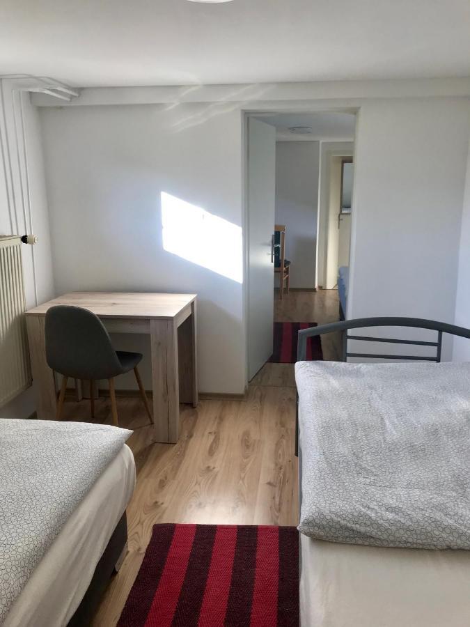 Juna Karlsruhe Esterno foto