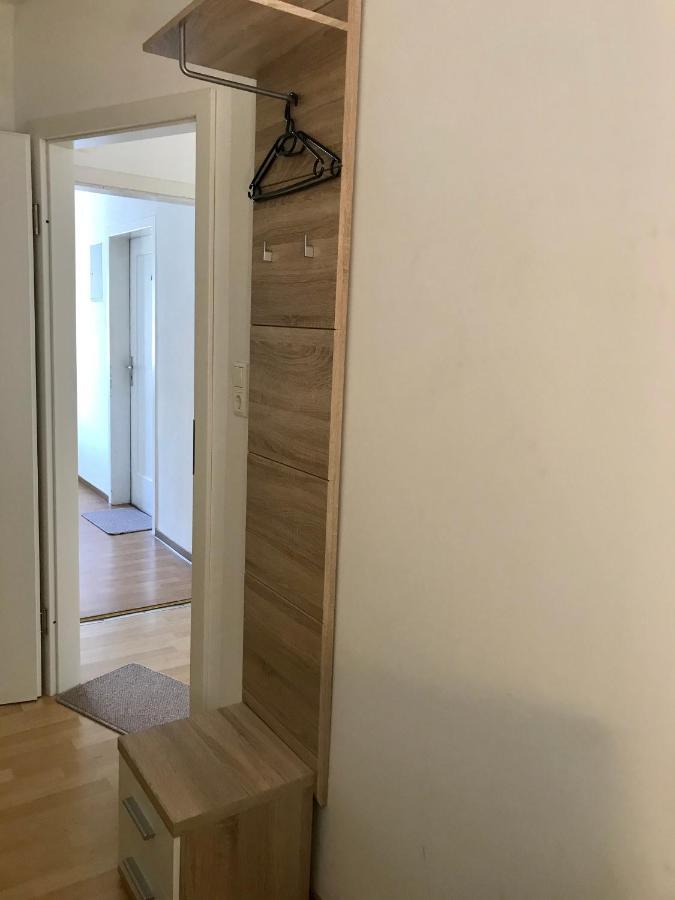 Juna Karlsruhe Esterno foto